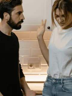 what to do when someone lies to you in a relationship
