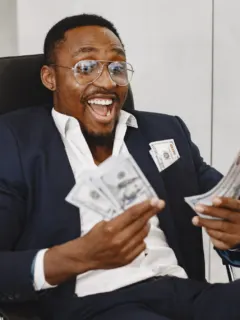 Quotes about money and happiness