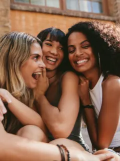 Signs of a narcissistic friend