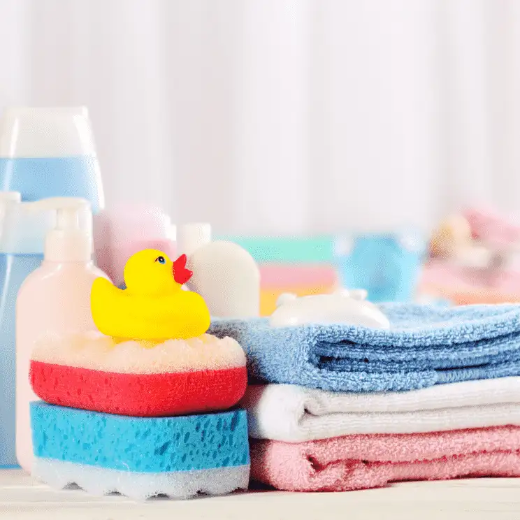 64 Newborn Baby Essential Lists You Will Need