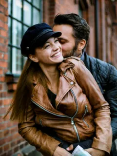 40 Sweet Romantic Quotes For Girlfriend