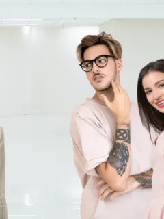 How to flirt with your best friend