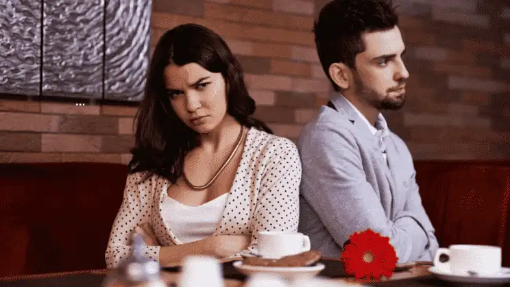 Signs of a narcissistic woman