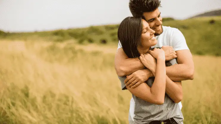 8 Signs Someone Secretly Admires You