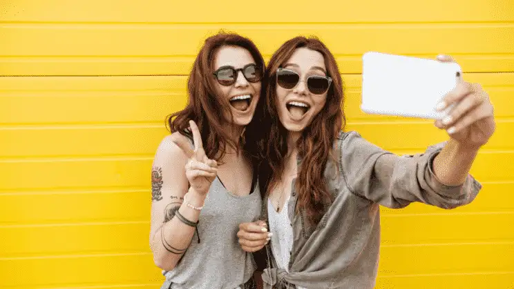 How to Stop Comparing Yourself to Friends