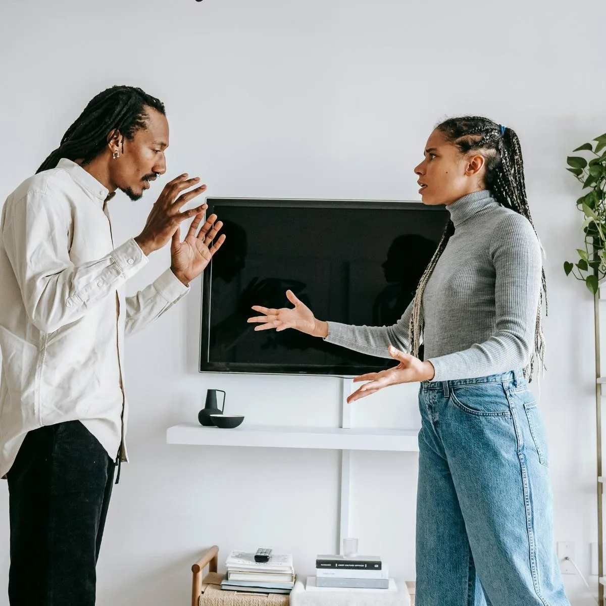 Why Narcissists Hate Their Partners (1)