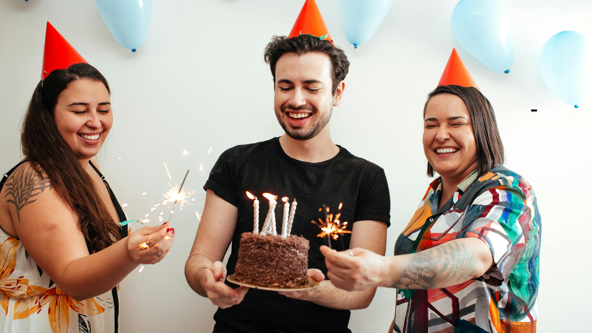 10 Birthday Surprise Ideas For Husband