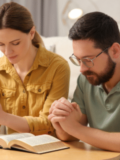 How to Date as a Christian Woman