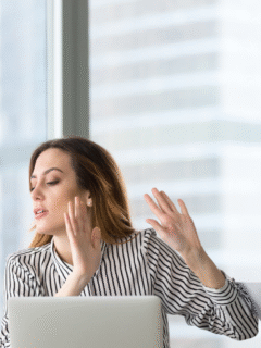 10 Signs A Woman Is Slowly Letting You Go