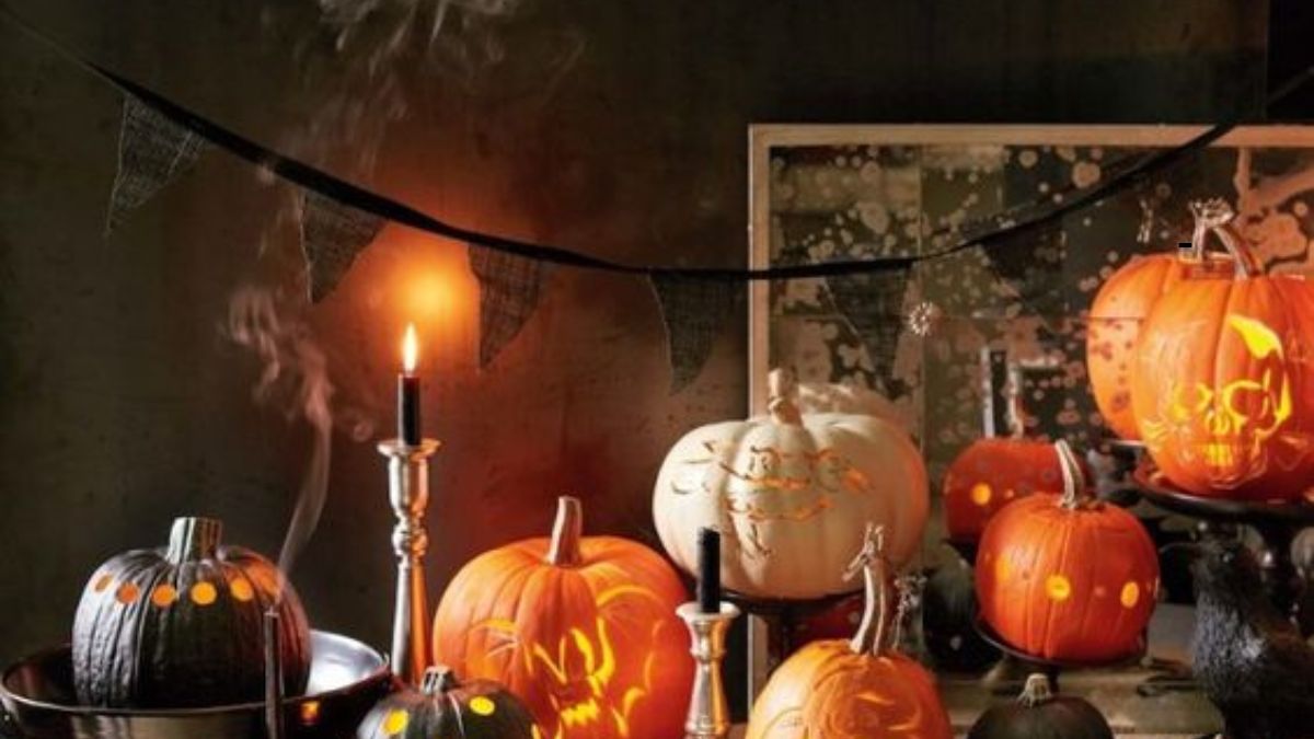 250 Things To Do On Halloween With Boyfriend