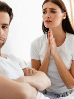 9 Things that Happen When You Beg A Man To Love You