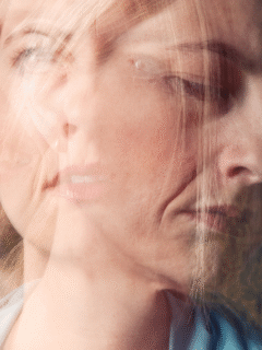 10 Signs You’re Dating Someone with Borderline Personality Disorder