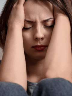 10 Ways Women Lose Their Value In A Man's Eyes