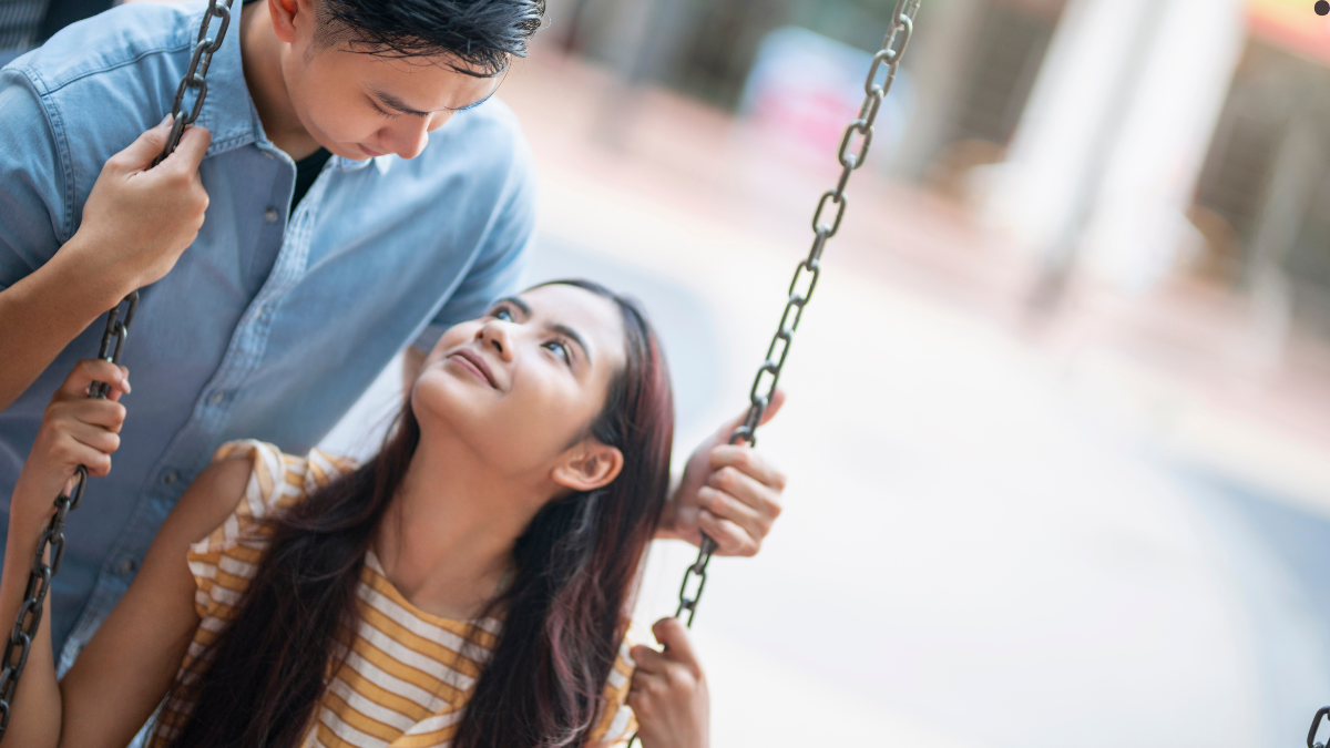 10 Ways to Make a Guy Desire You More Every Day 