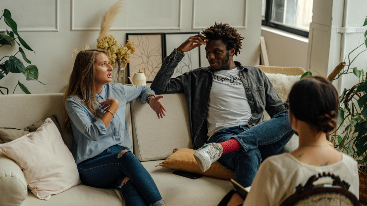 7 Sneaky Things Narcissists Say