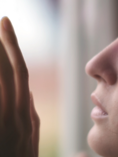 8 Signs You’re Still Emotionally Attached To Your Ex