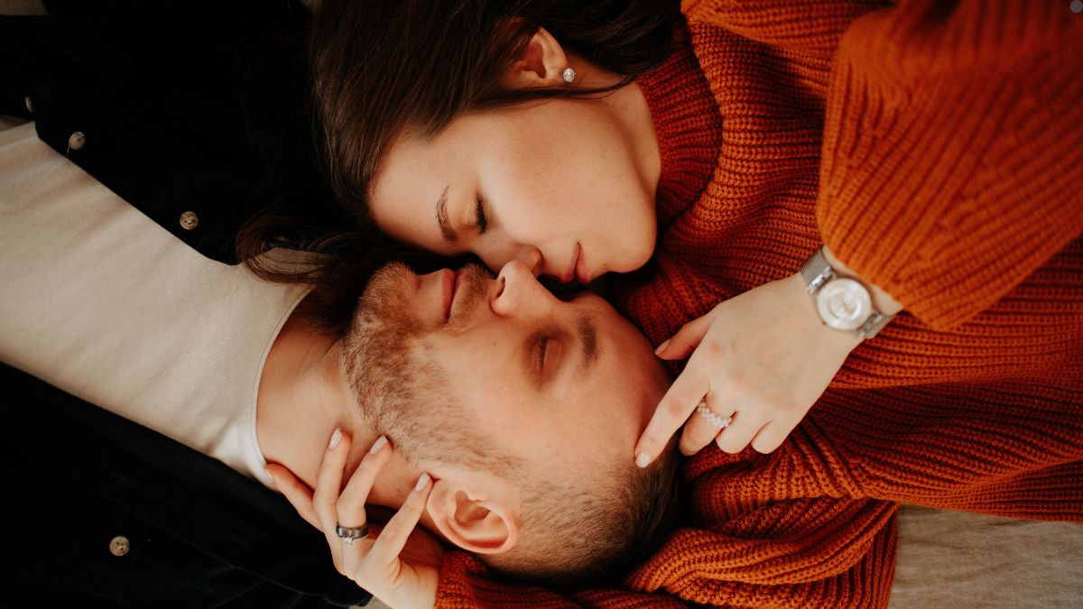 9 Signs You Don’t Want to Lose Your Man