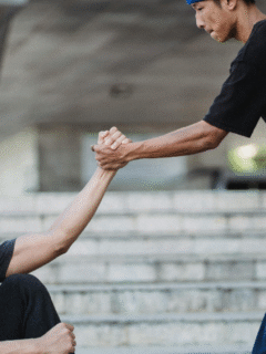 How to Stop Hoarding and Get Organized