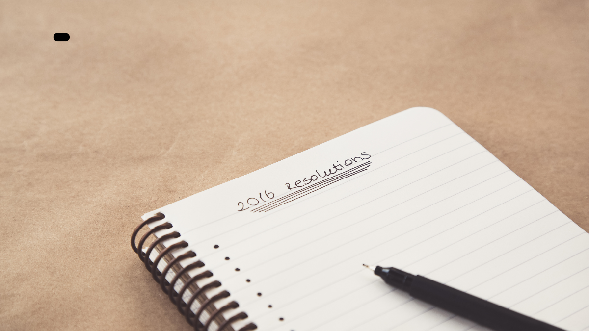 New Year&rsquo;s Resolution Journal Prompts for Self-Growth