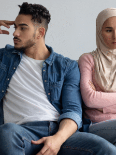 Signs Your Partner Is Emotionally Unavailable