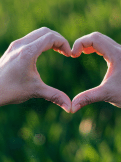 When a Man Shows You These 9 Things, He’s In Love With You