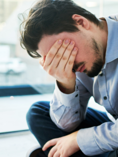 12 Signs Your Husband Is Feeling Overworked