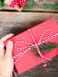 DIY Valentine&rsquo;s Gifts for Him That Are Actually Meaningful